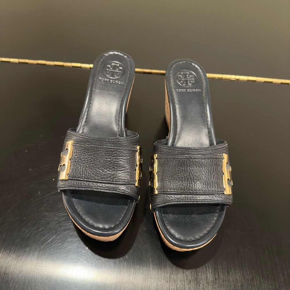 RARE authentic iconic luxury summer beach resort Tory Burch wedge/sandals/shoes - Picture 13 of 17